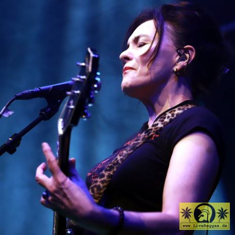 Hillbilly Moon Explosion (CH) KUfA Haus, Braunschweig - 17. November 2022 (5).JPG